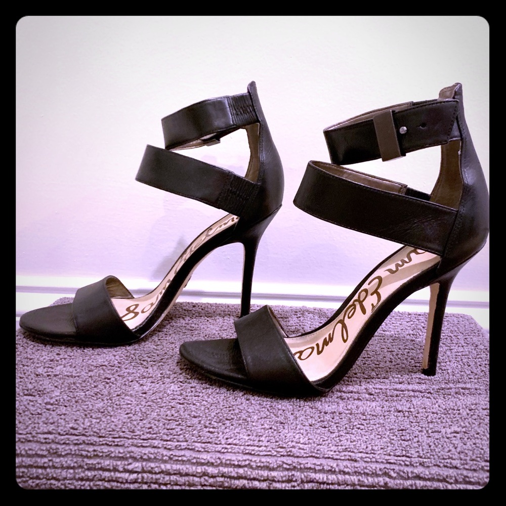 EUC Sam Edelman Addie Heels in Black